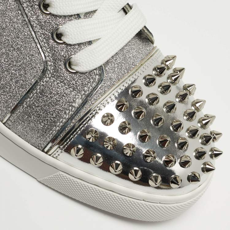 Pre Owned Christian Louboutin Vieira 2 Size 39 Silver Glitter and Patent Leather Lace Up Sneakers