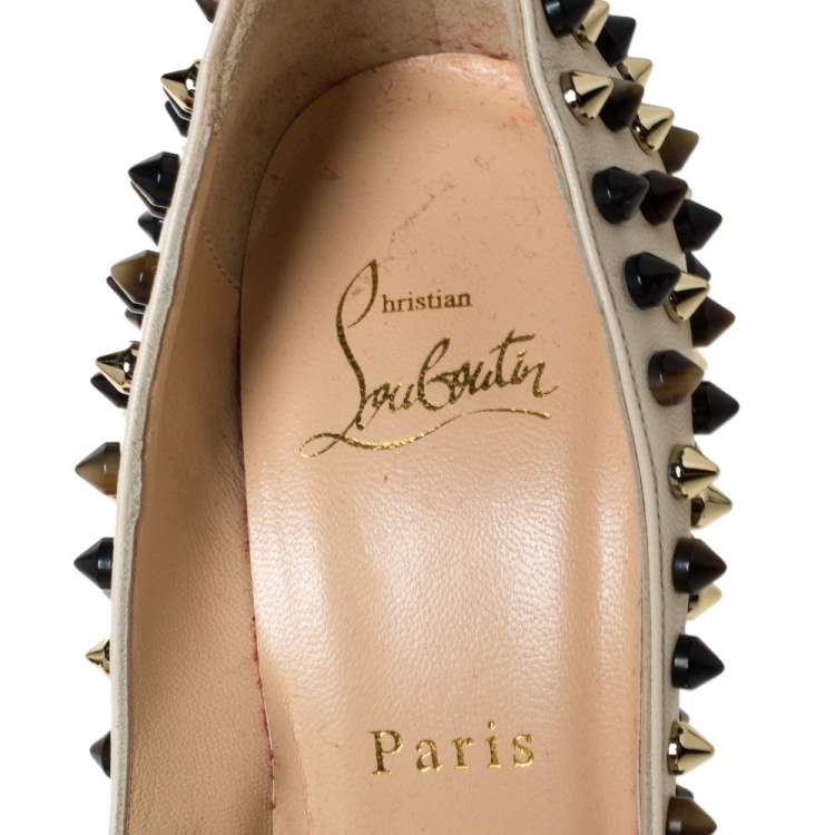 Pre Owned Christian Louboutin Cream Leather Follies Spikes Pumps Size 35