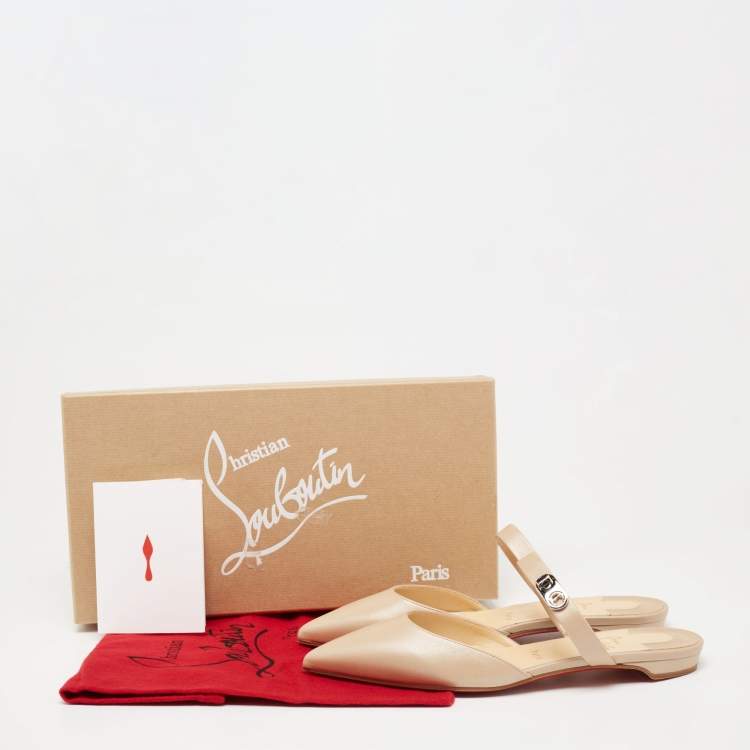 Pre Owned Christian Louboutin Beige Leather Choc Lock Flat Mules Size 39