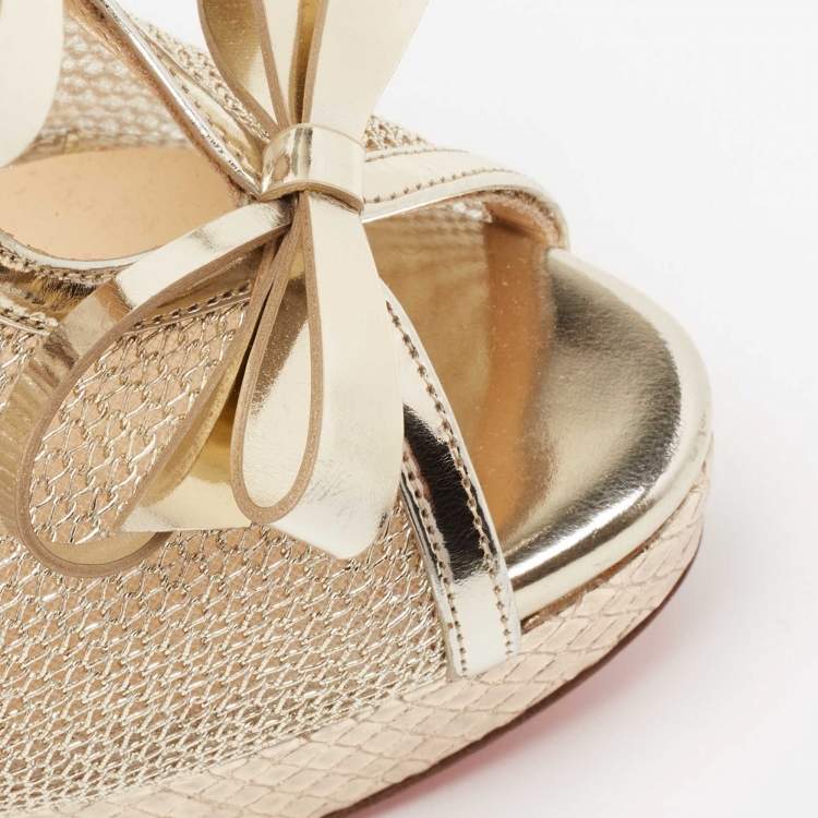 مملوكة مسبقًا Christian Louboutin Gold Laminated Leather and Mesh Empiralta Booties Size 35