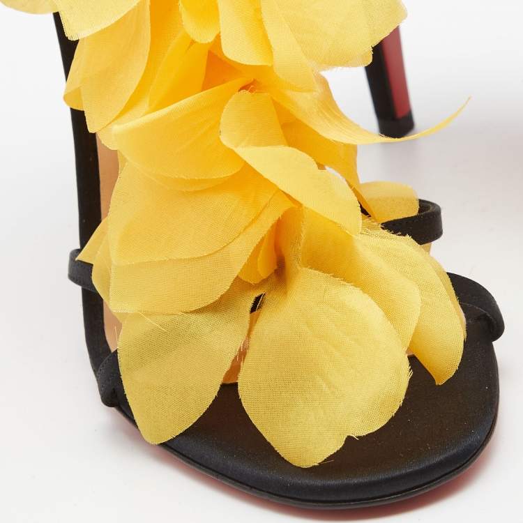 Pre Owned Christian Louboutin Yellow/Black Satin Mount Street T-Strap Sandals Size 40.5