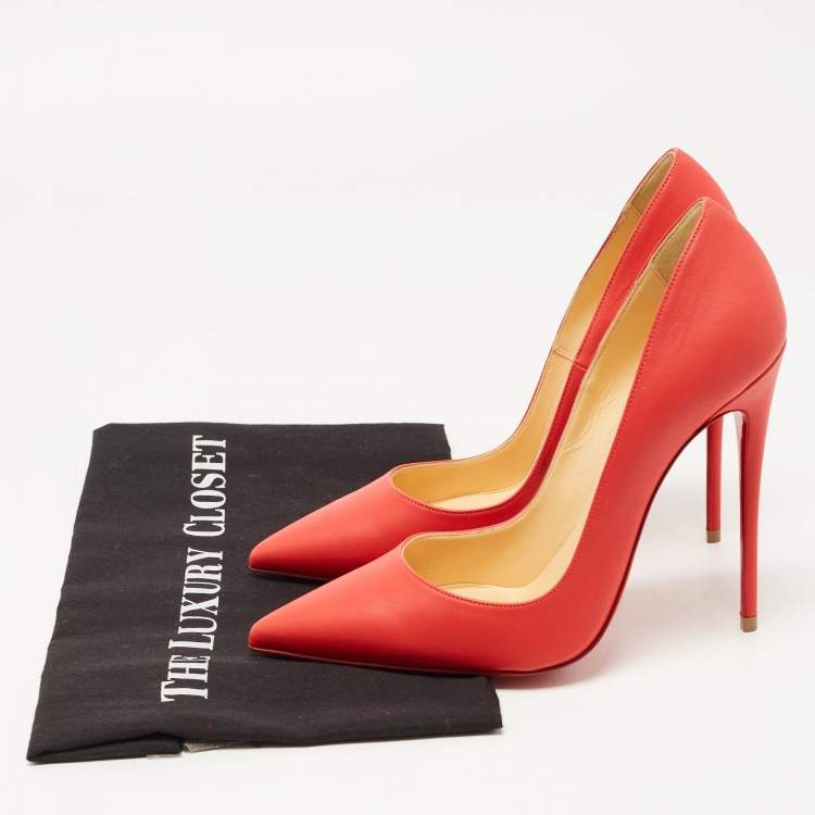 Pre Owned Christian Louboutin Red Leather So Kate Pumps Size 38.5