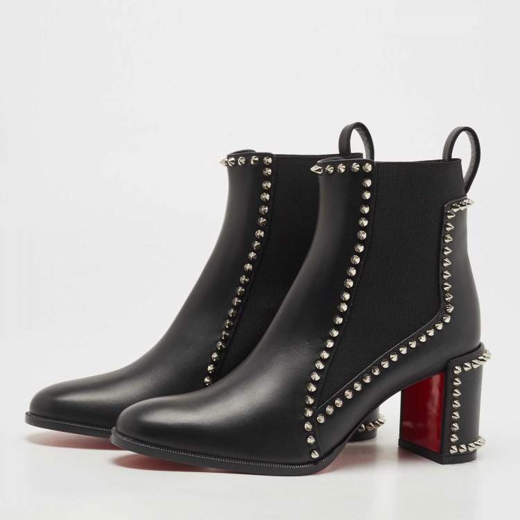 مملوكة مسبقًا Christian Louboutin Black Leather Out Line Spike Ankle Booties Size 37.5