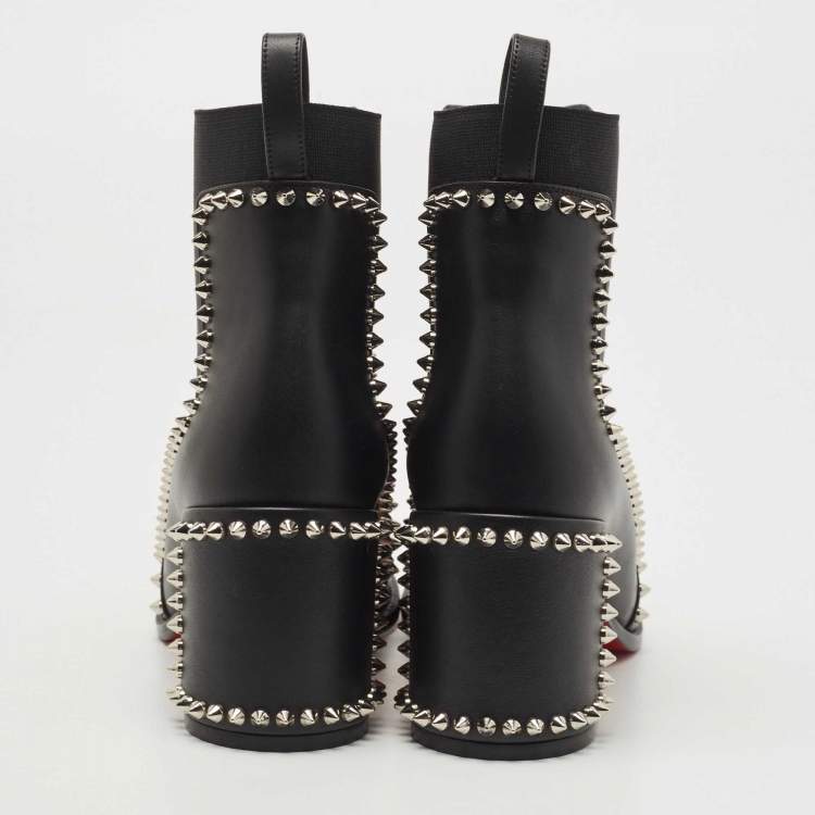 مملوكة مسبقًا Christian Louboutin Black Leather Out Line Spike Ankle Booties Size 37.5