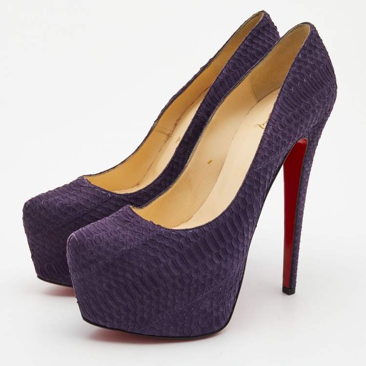 Pre Owned Christian Louboutin Purple Python Daffodile Pumps Size 39