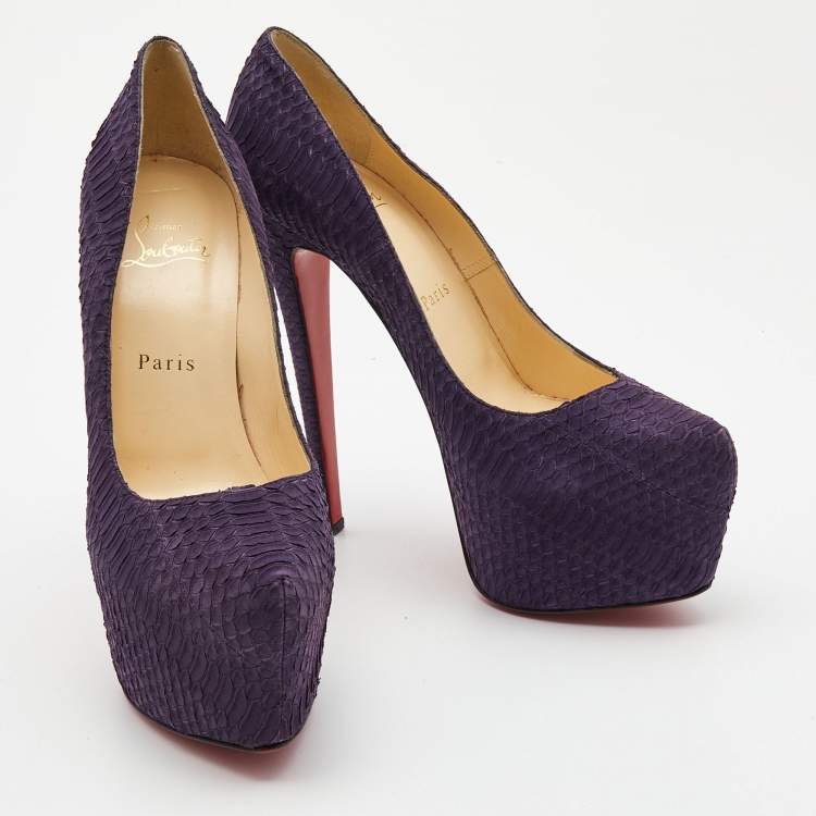 Pre Owned Christian Louboutin Purple Python Daffodile Pumps Size 39