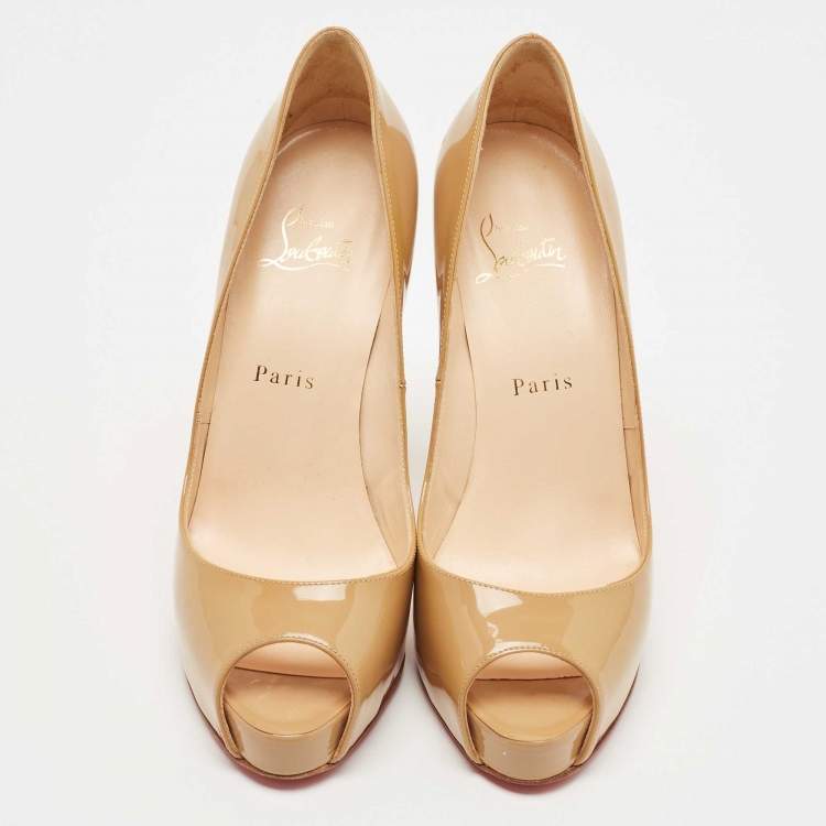 Pre Owned Christian Louboutin Beige Patent Very Prive Pumps Size 38
