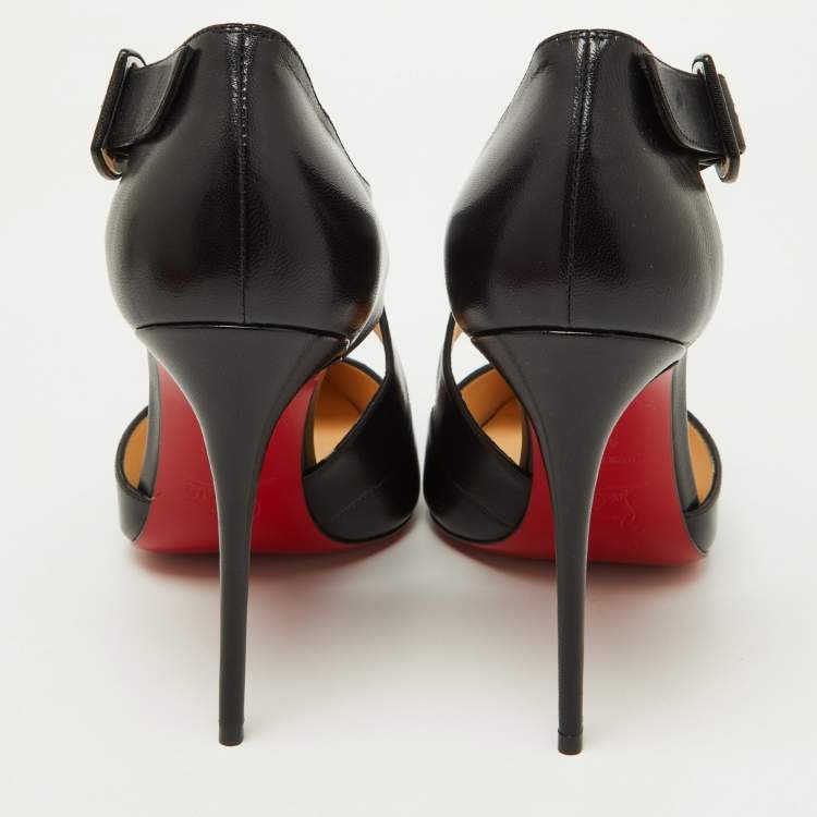 Pre Owned Christian Louboutin Black Leather Sharpeta Pointed-Toe Pumps Size 40.5