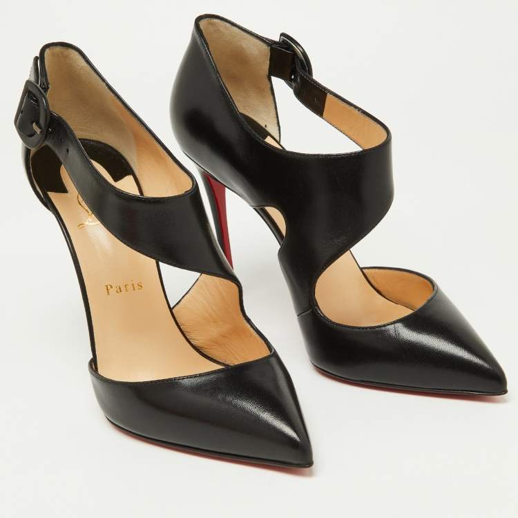 Pre Owned Christian Louboutin Black Leather Sharpeta Pointed-Toe Pumps Size 40.5