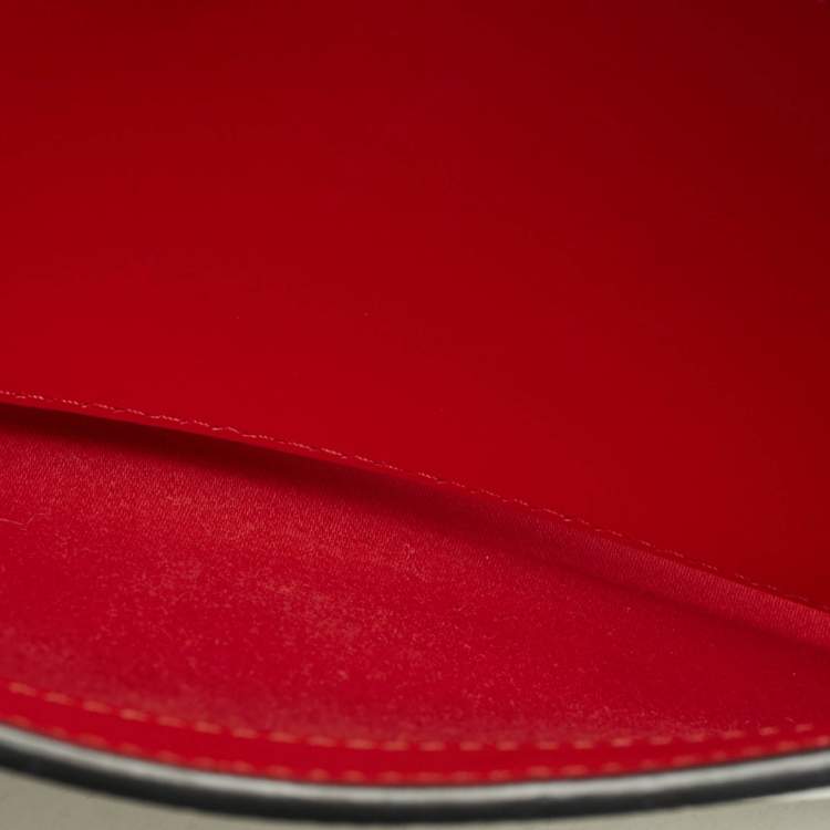 Pre Owned Christian Louboutin White Leather Paloma Studded Chain Clutch