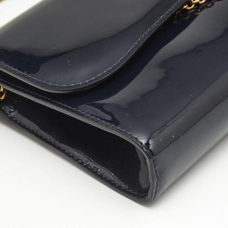 Pre Owned Christian Louboutin Dark Blue Patent Leather Riviera Chain Clutch