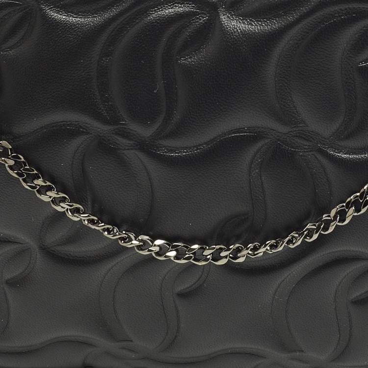 Pre Owned Christian Louboutin Loubila Black Signature Embossed Leather Shoulder Bag