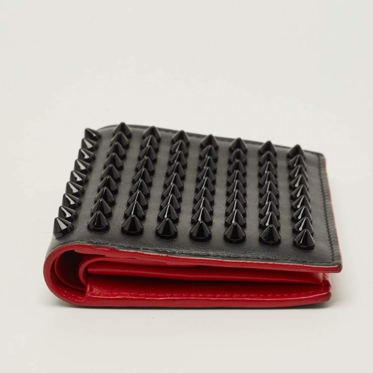 Pre Owned Christian Louboutin Paros Black Leather Bifold Wallet