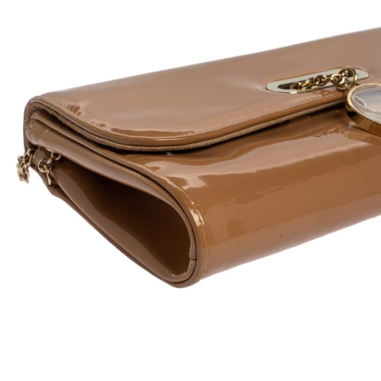 Pre Owned Christian Louboutin Beige Patent Leather Riviera Clutch