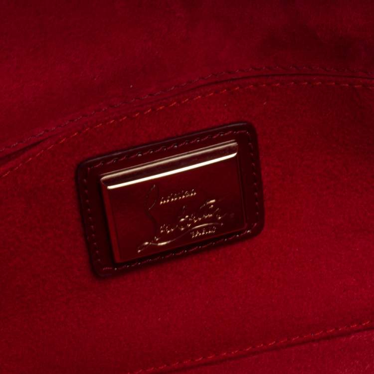 مملوكة مسبقًا Christian Louboutin Red Patent Leather Vero Dodat Chain Clutch