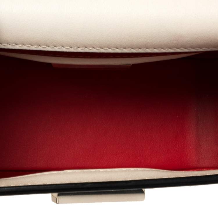 مملوكة مسبقًا Christian Louboutin Ivory Leather Mini Sweet Charity Pearl Crossbody Bag