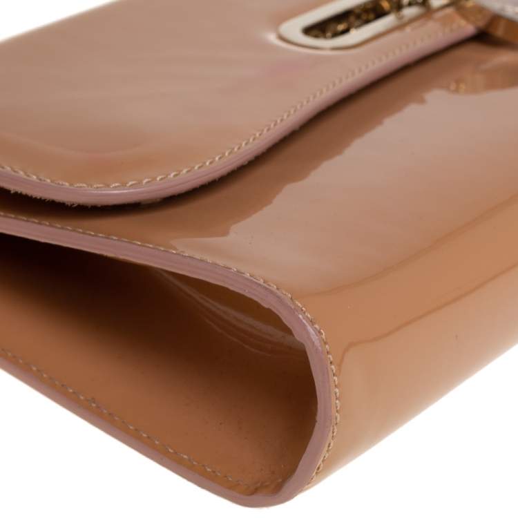 Pre Owned Christian Louboutin Beige Patent Leather Riviera Chain Clutch