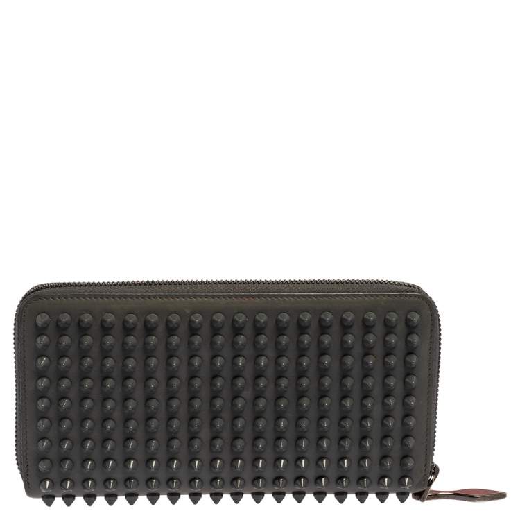 Pre Owned Christian Louboutin Grey Leather Spikes Panettone Zip Around Wallet