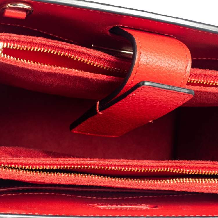 مملوكة مسبقًا Christian Louboutin Red/Beige Leather Paloma Medium Tote