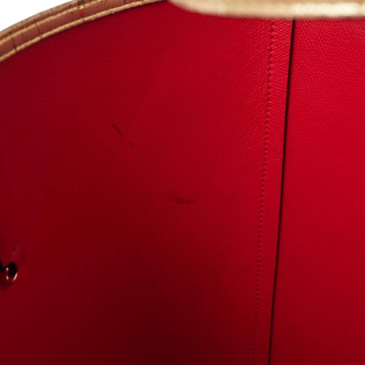Pre Owned Christian Louboutin Gold Metallic Cork and Rubber Cabata Tote