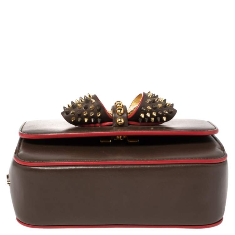 مملوكة مسبقًا Christian Louboutin Brown Leather Spikes Sweet Charity Shoulder Bag
