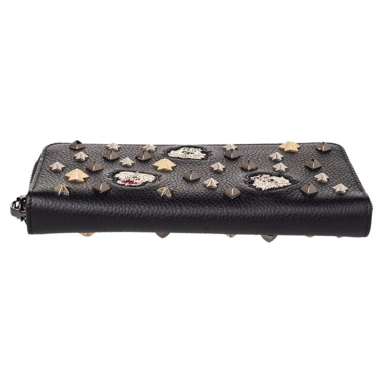 Pre Owned Christian Louboutin Black Leather Spike Panettone Zip Around Wallet