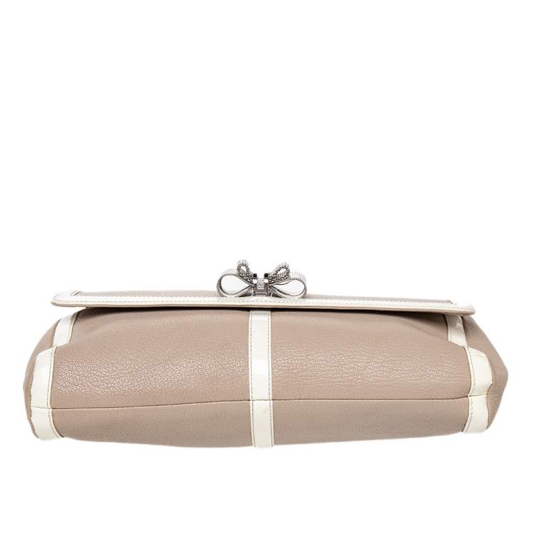 Pre Owned Christian Louboutin Beige /White Patent And Leather Sweet Charity Shoulder Bag