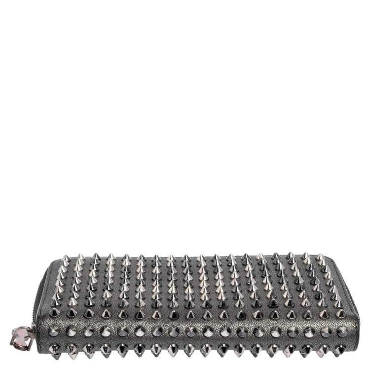 Pre Owned Christian Louboutin Grey Leather Spikes Panettone Zip Around Wallet