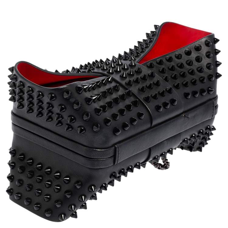 Pre Owned Christian Louboutin Black Leather Spike Grandotto Chain Clutch