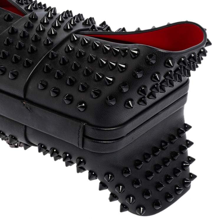 Pre Owned Christian Louboutin Black Leather Spike Grandotto Chain Clutch