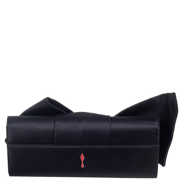 مملوكة مسبقًا Christian Louboutin Black Satin Loubibow Clutch