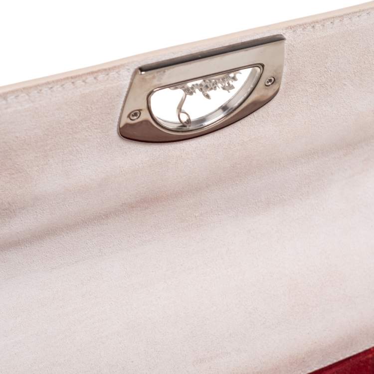 Pre Owned Christian Louboutin Pearl Holographic Patent Leather Vero Dodat Chain Clutch
