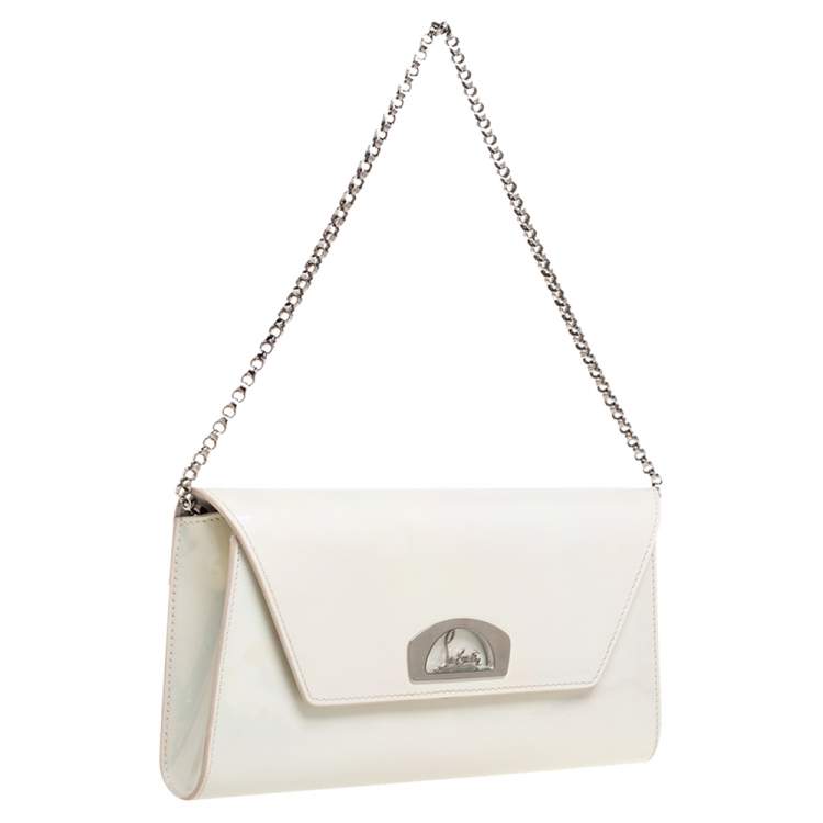 Pre Owned Christian Louboutin Pearl Holographic Patent Leather Vero Dodat Chain Clutch