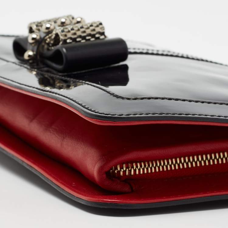 Pre Owned Christian Louboutin Black Patent Leather Sweet Charity Shoulder Bag