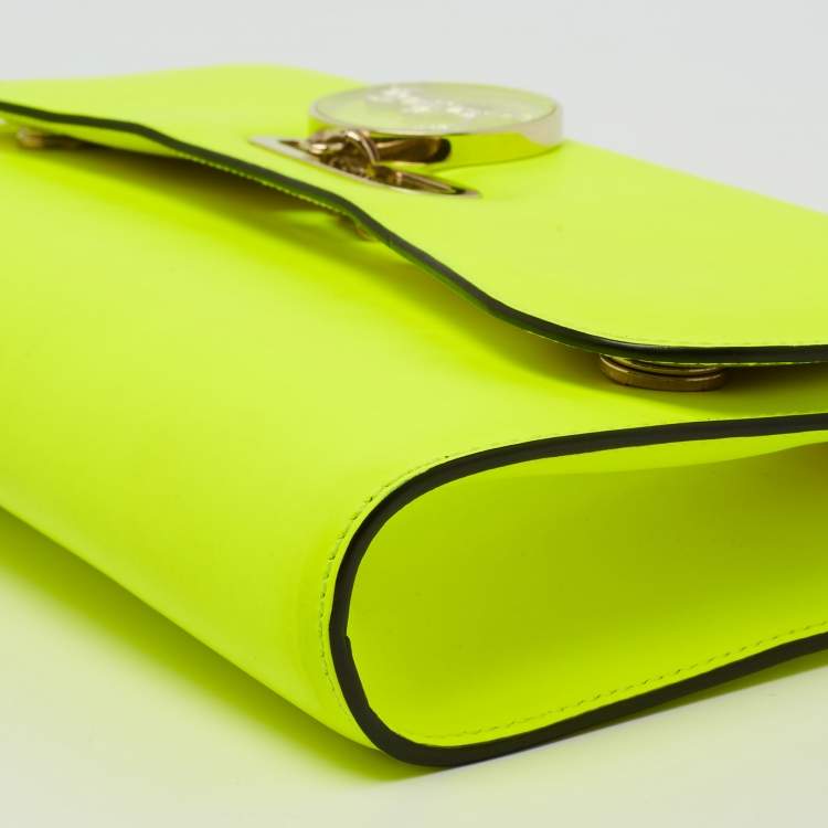 Pre Owned Christian Louboutin Neon Green Matte Leather Riviera Chain Clutch