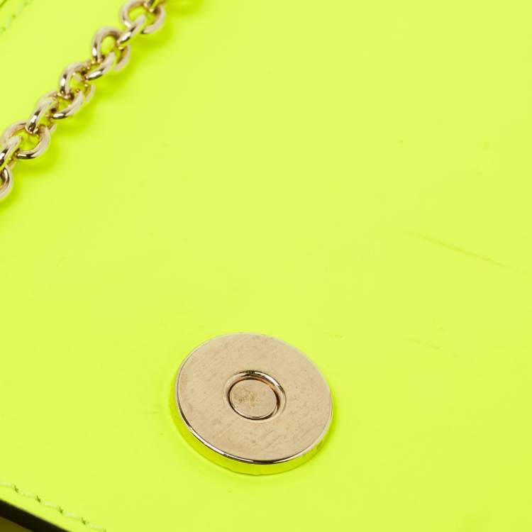 Pre Owned Christian Louboutin Neon Green Matte Leather Riviera Chain Clutch