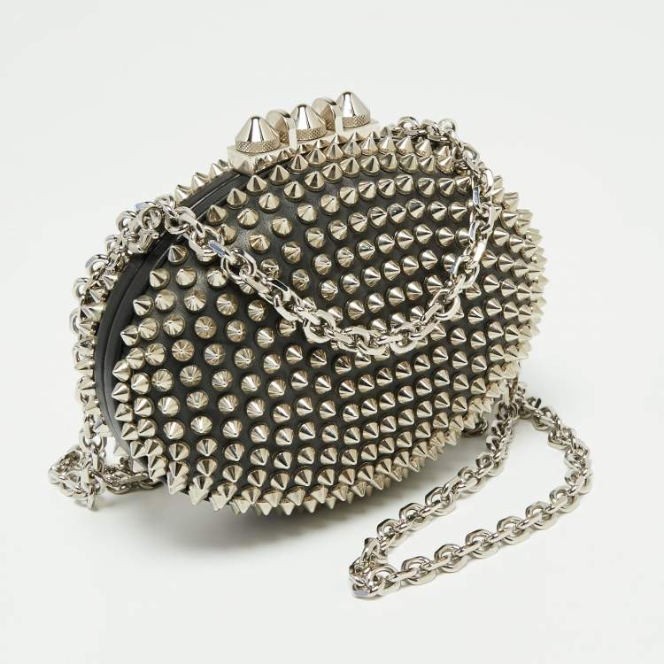 Pre Owned Christian Louboutin Black Leather Spike Mina Chain Clutch