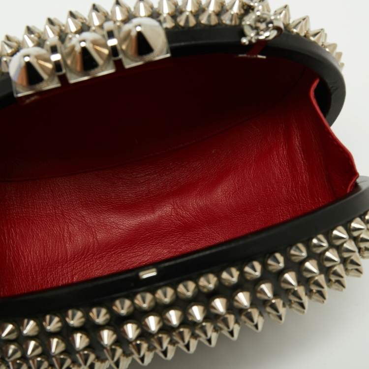 Pre Owned Christian Louboutin Black Leather Spike Mina Chain Clutch