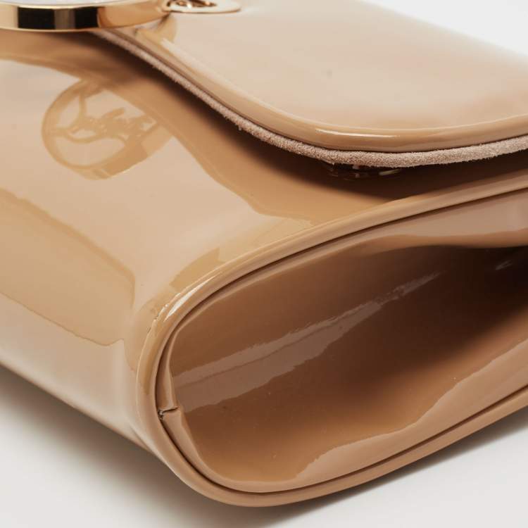 Pre Owned Christian Louboutin Beige Patent Leather Riviera Clutch