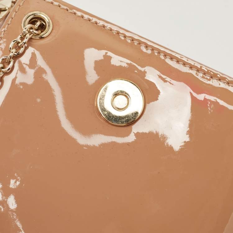 Pre Owned Christian Louboutin Beige Patent Leather Riviera Chain Clutch