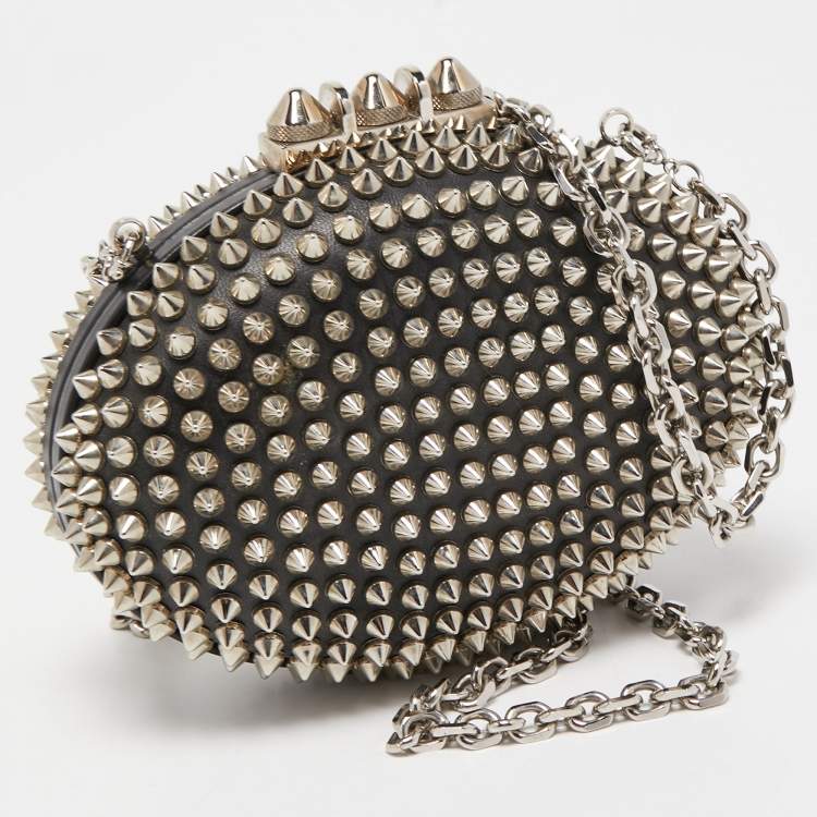 Pre Owned Christian Louboutin Black Leather Spike Mina Chain Clutch