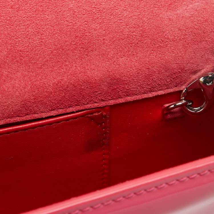 Pre Owned Christian Louboutin Pink Patent Leather Vero Dodat Chain Clutch