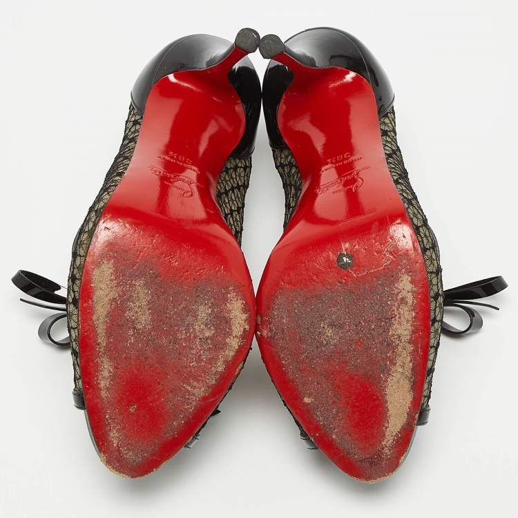مملوكة مسبقًا Christian Louboutin Black Lace and Patent Leather Empiralta Booties Size 38.5