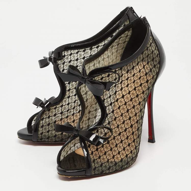 مملوكة مسبقًا Christian Louboutin Black Lace and Patent Leather Empiralta Booties Size 38.5