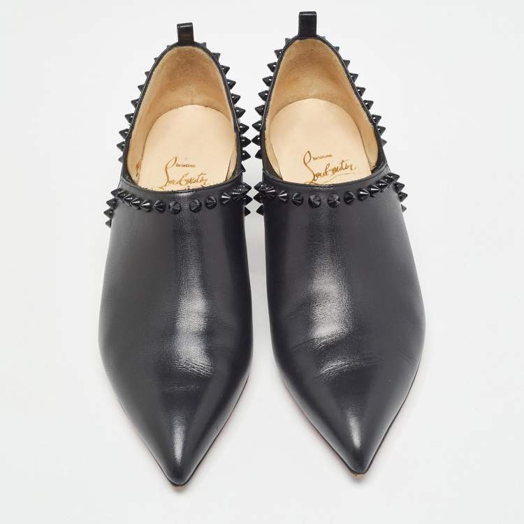 Pre Owned Christian Louboutin Black Leather Vicky Spike Booties Size 37