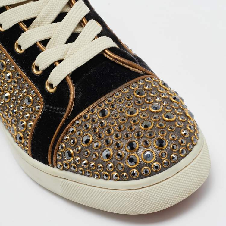 Pre Owned Christian Louboutin Black/Gold Velvet Studded Louis Sneakers Size 40