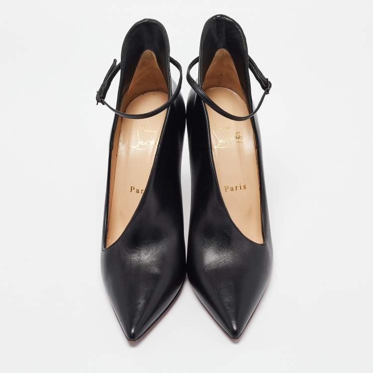 Pre Owned Christian Louboutin Black Leather Vampydoly Booties Size 37.5