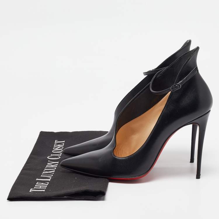 Pre Owned Christian Louboutin Black Leather Vampydoly Booties Size 37.5