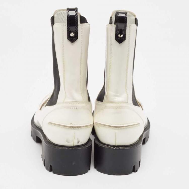 مملوكة مسبقًا Christian Louboutin White Patent Leather Montezu Ankle Length Boots Size 38