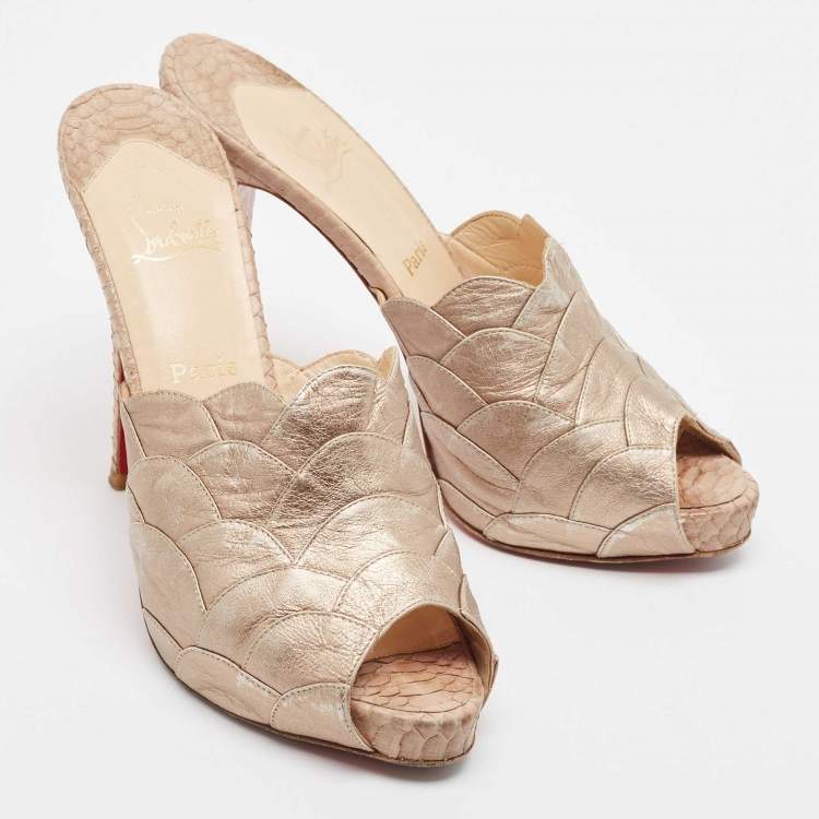 Pre Owned Christian Louboutin Beige Leather Snakeskin and Leather Ananas Slide Sandals Size 38.5